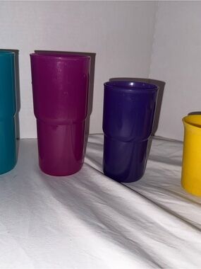 Vintage Tupperware Plastic Cups - Purple & Magenta